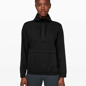 Lululemon 1/2 Zip Pack Light Pullover Size 4